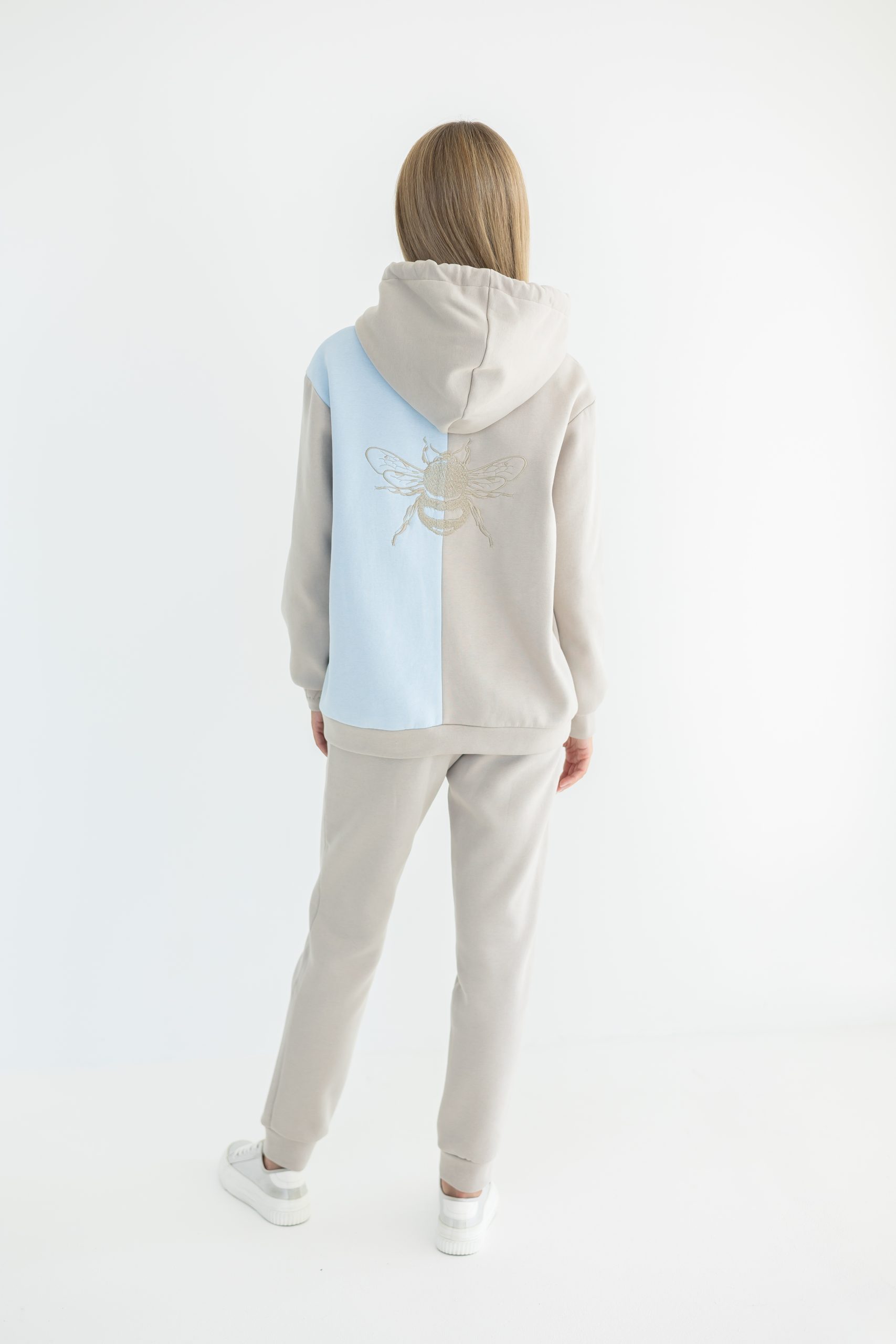 Hūdijs ar kameni - attēls 4