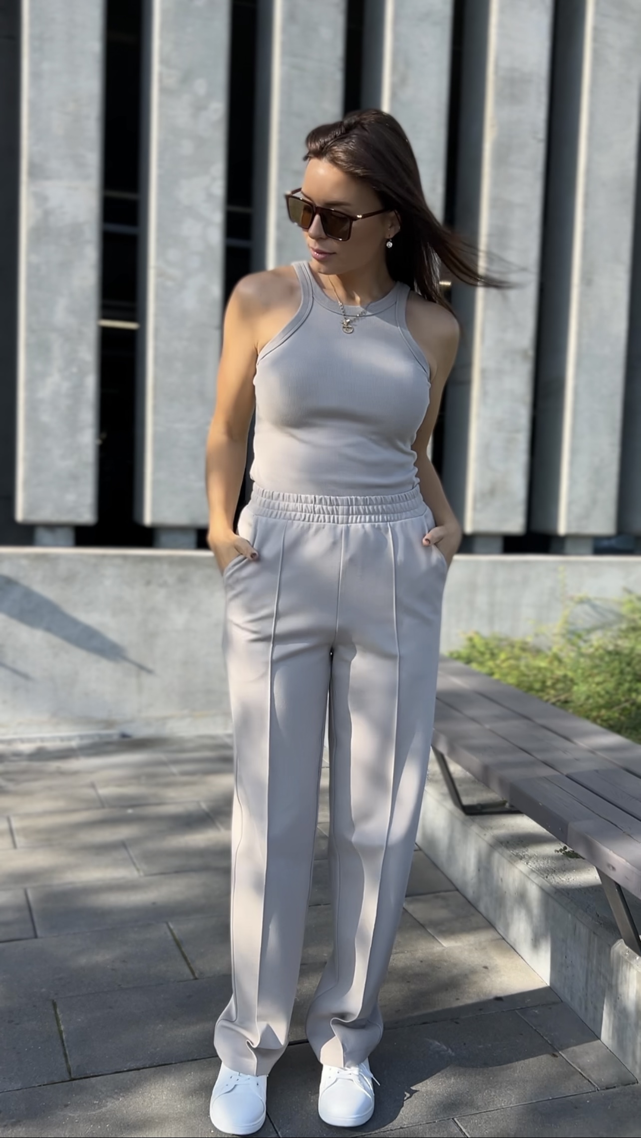 Taisnā piegriezuma bikses - attēls 3